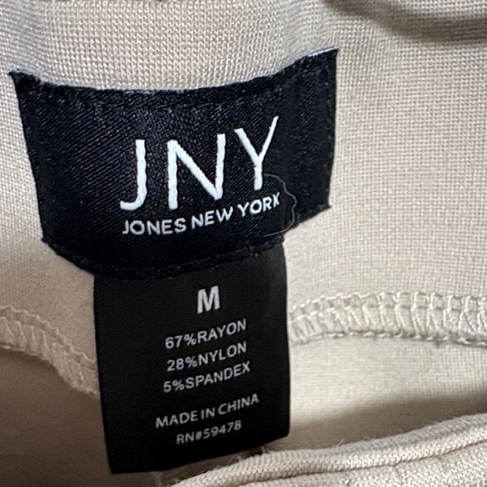 Jones New York Wide Leg Pants in Cream - Picture 6 of 6